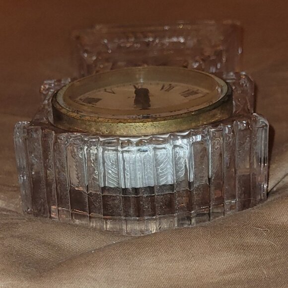 Crystal Legends Clock - Picture 2 of 4